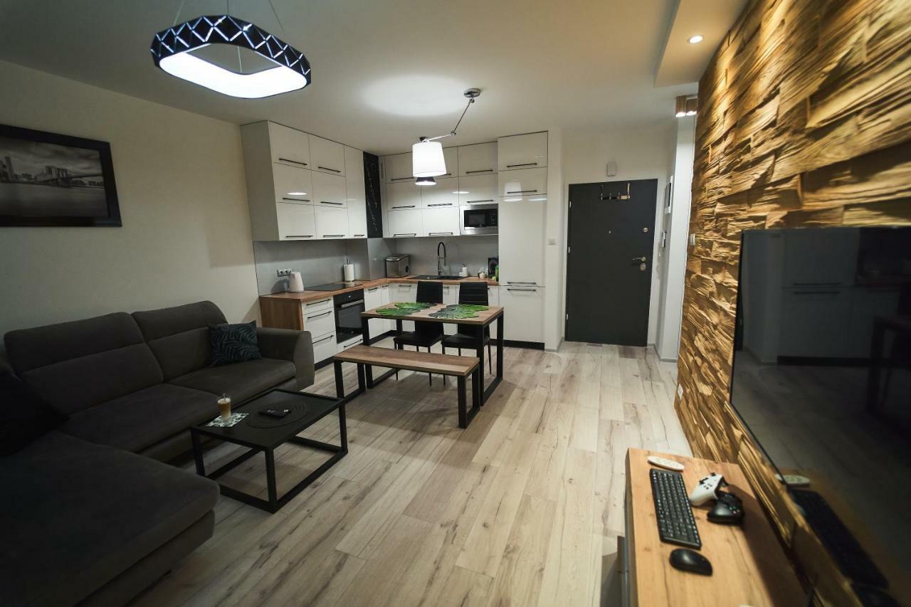 Apartament - Jacuzzi Rzeszów Exterior foto